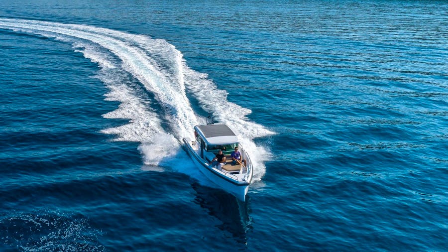 axopar-speedboat-charter-dubrovnik-hvar-015.jpg